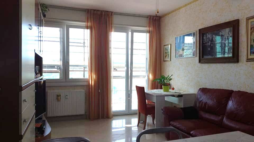 Appartamento a GENOVA