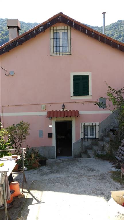 Casa semi indipendente a GENOVA