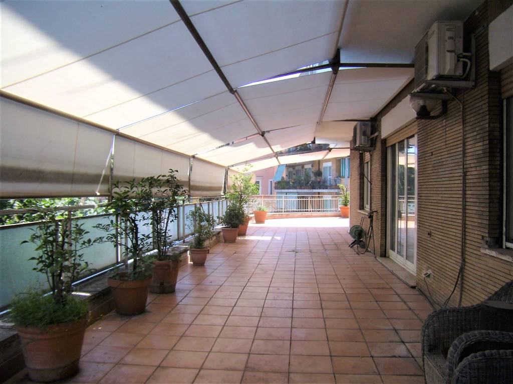Appartamento a ROMA