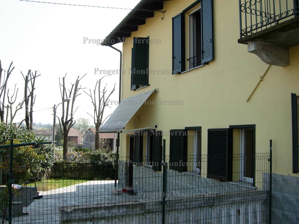 Casa singola in Fraz. Vialarda in zona Rolasco Vialarda a Casale Monferrato