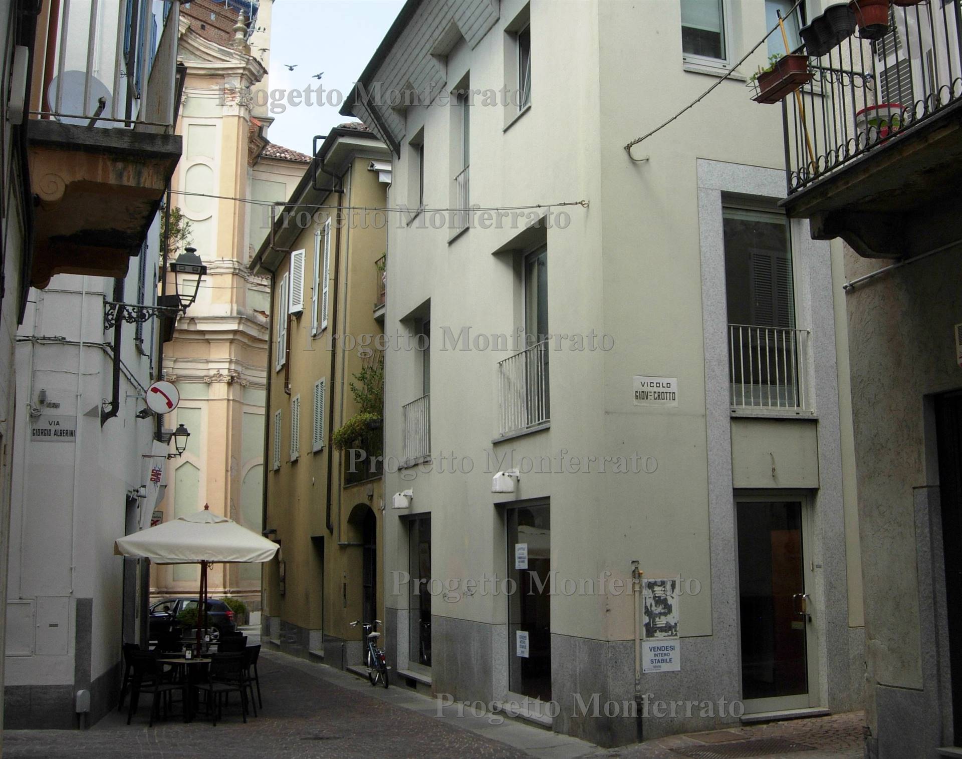 ESTERNO