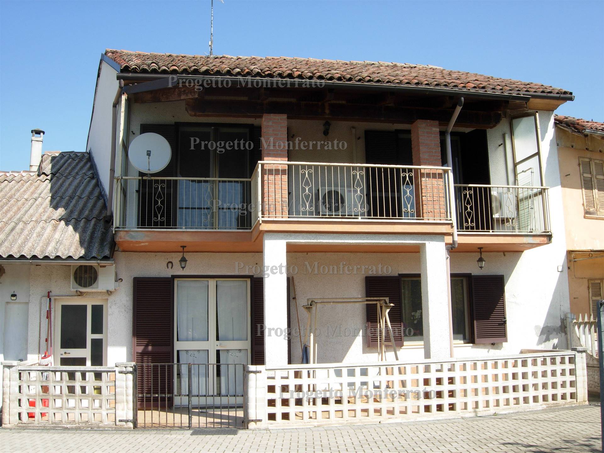 ESTERNO