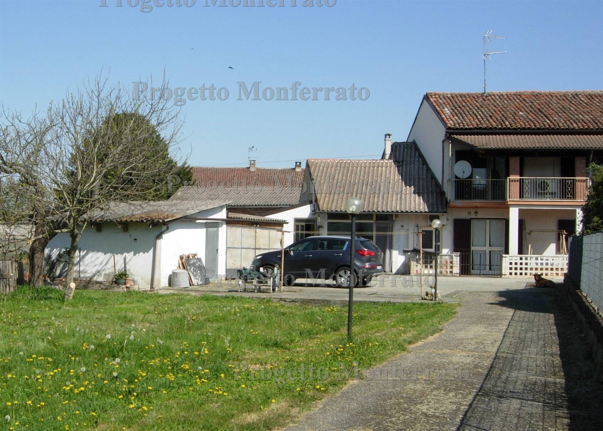 ESTERNO