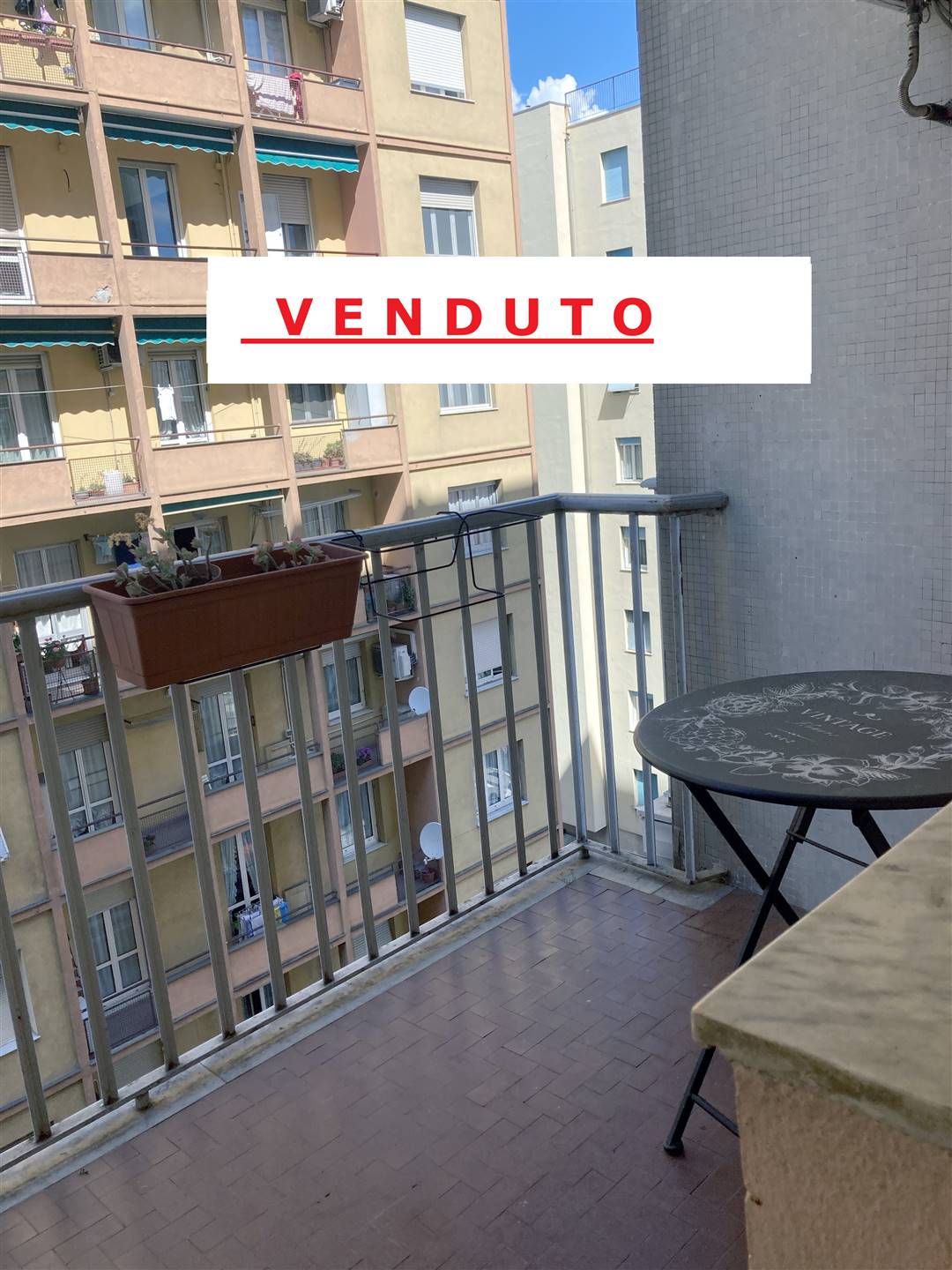 Appartamento a GENOVA