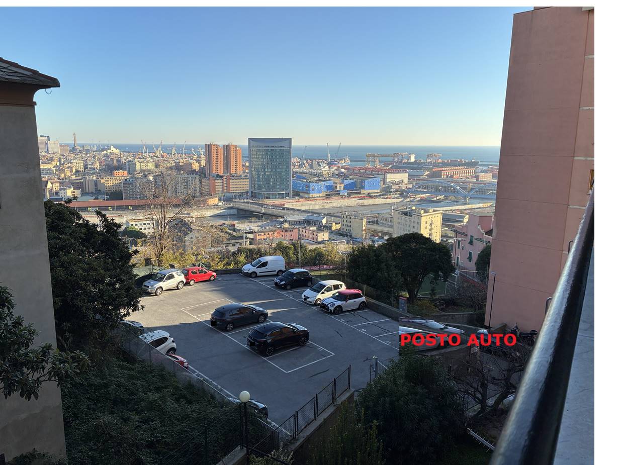 Appartamento a GENOVA