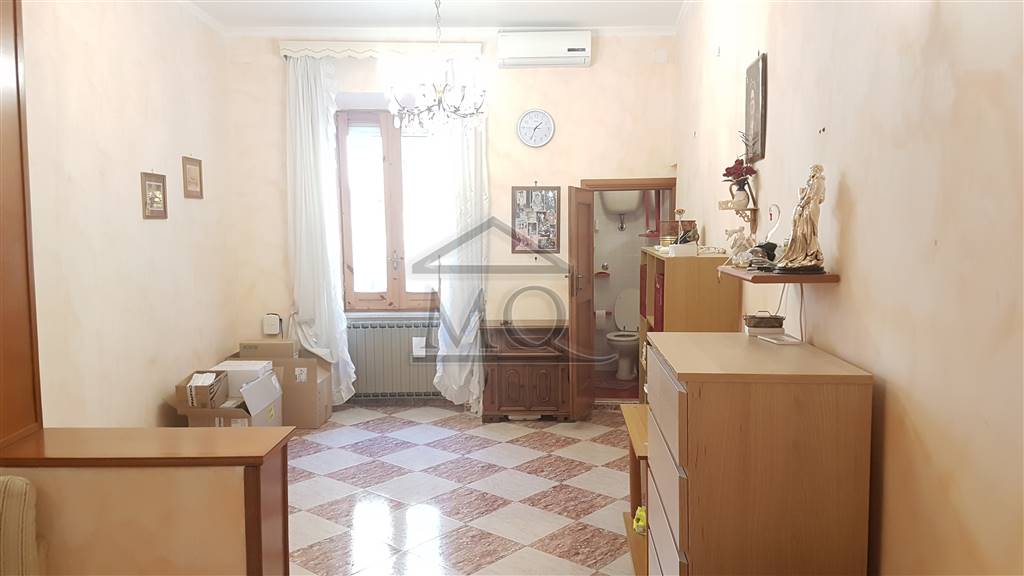 SALONE